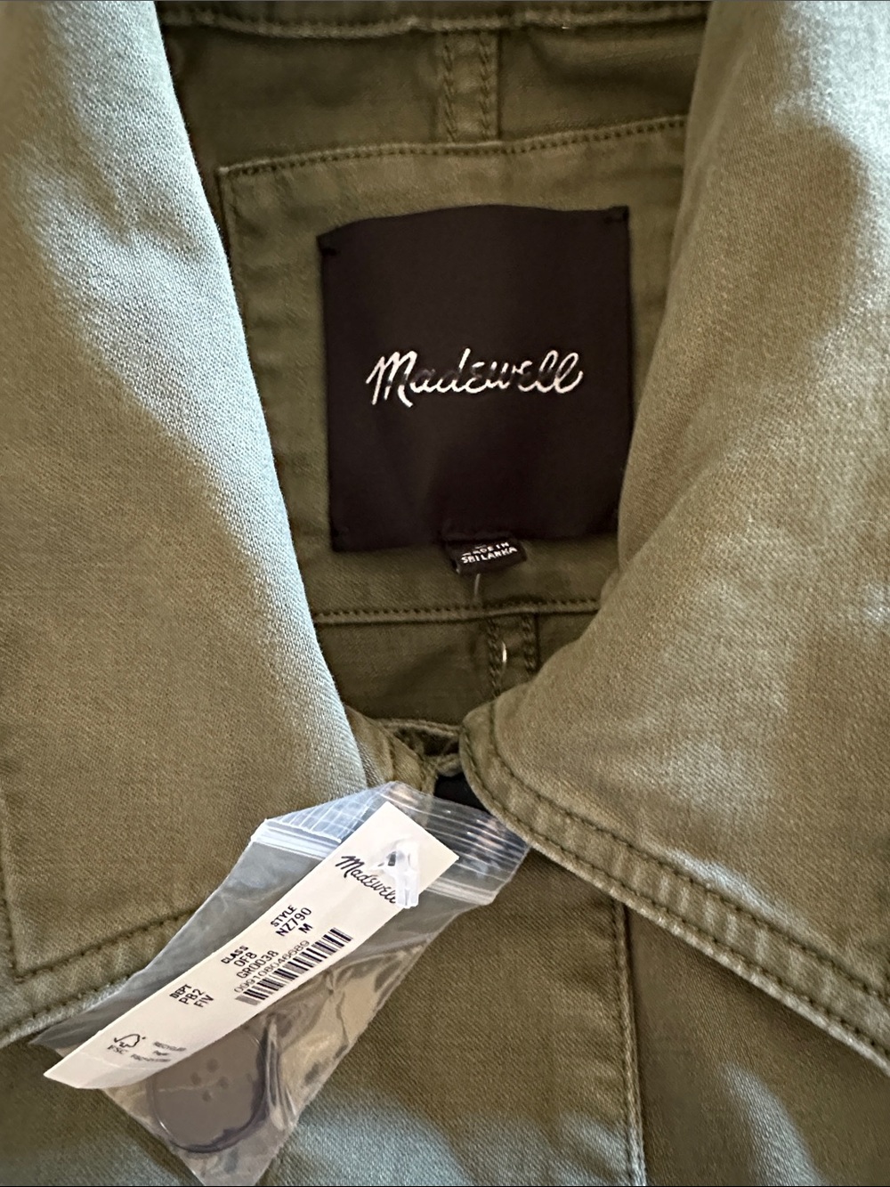 Madewell Classic Chore Jacket in Cotton Twill - Faded Ivy - Picture 8 of 9